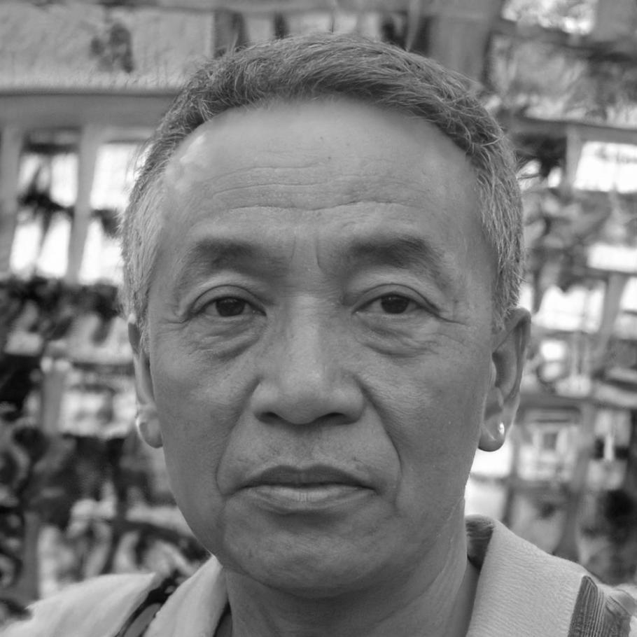 Портрет Тимур Ержан, эксперт по управлению запасами