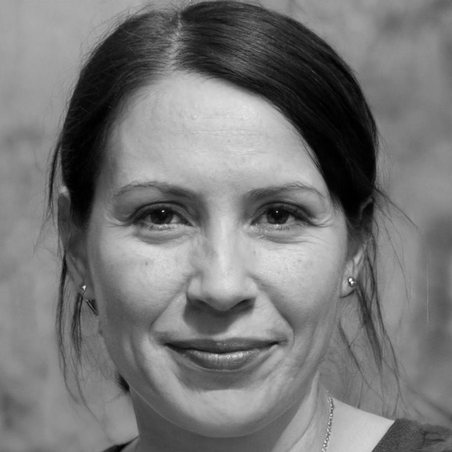 Айгерим Тлеубаева — преподаватель курсов по складской логистике